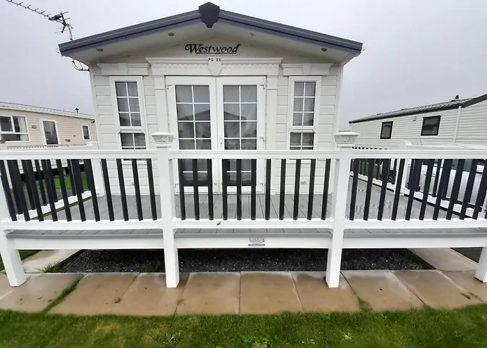 8 Berth Caravan Palm Grove 86 Golden Palm Chapel St Leonards