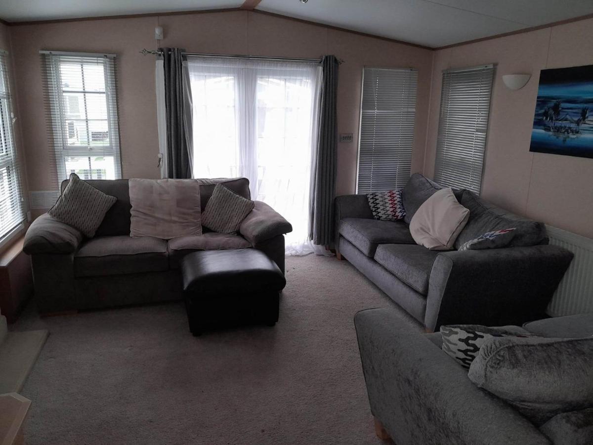 Campsite 8 Berth Caravan Palm Grove 86 Golden Palm Chapel Saint Leonards
