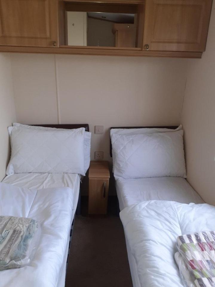 Campsite 8 Berth Caravan Palm Grove 86 Golden Palm *