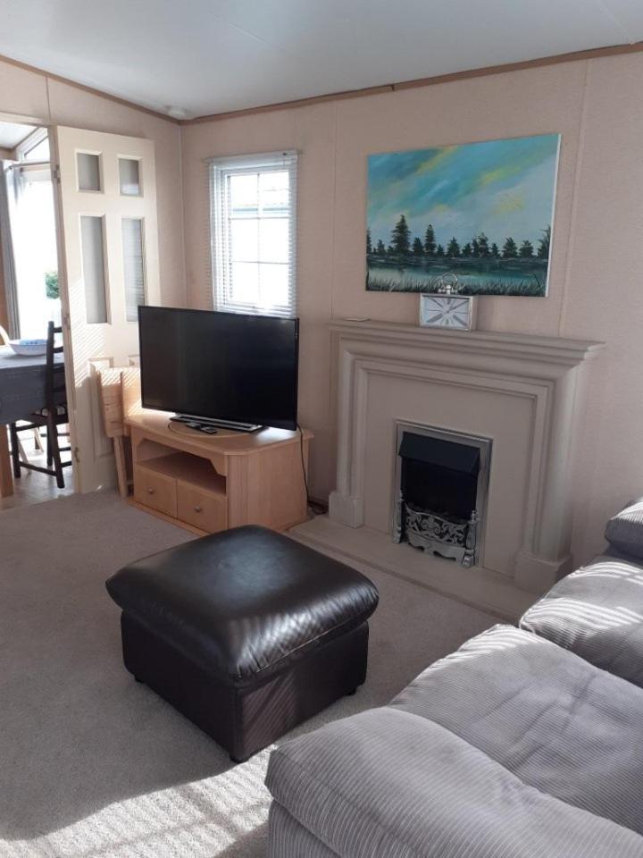 8 Berth Caravan Palm Grove 86 Golden Palm Campsite Chapel Saint Leonards