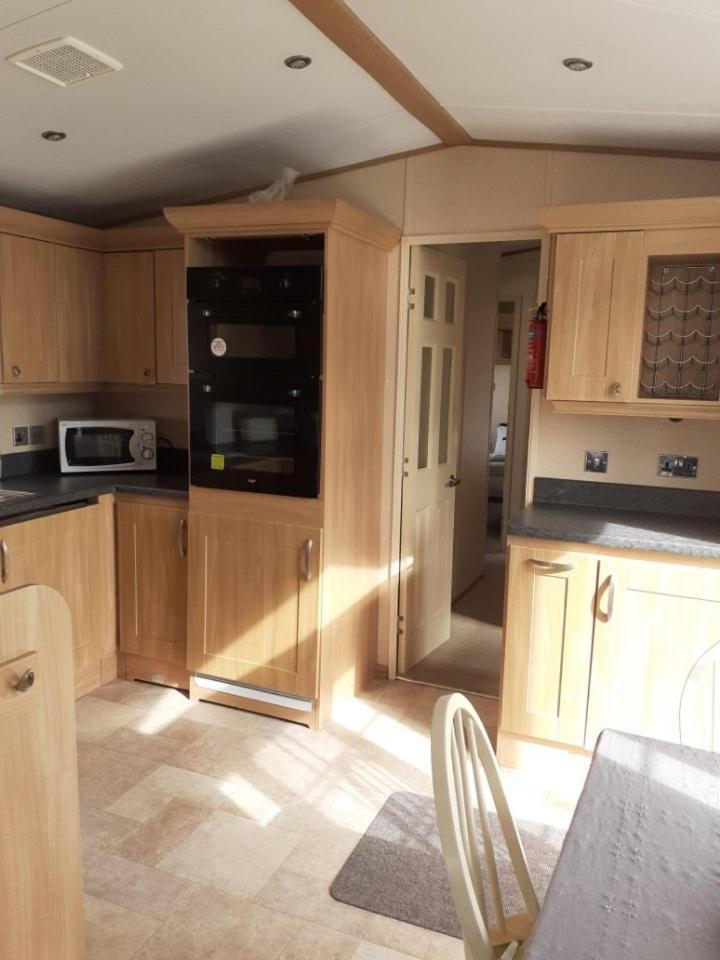 Campsite 8 Berth Caravan Palm Grove 86 Golden Palm Chapel Saint Leonards